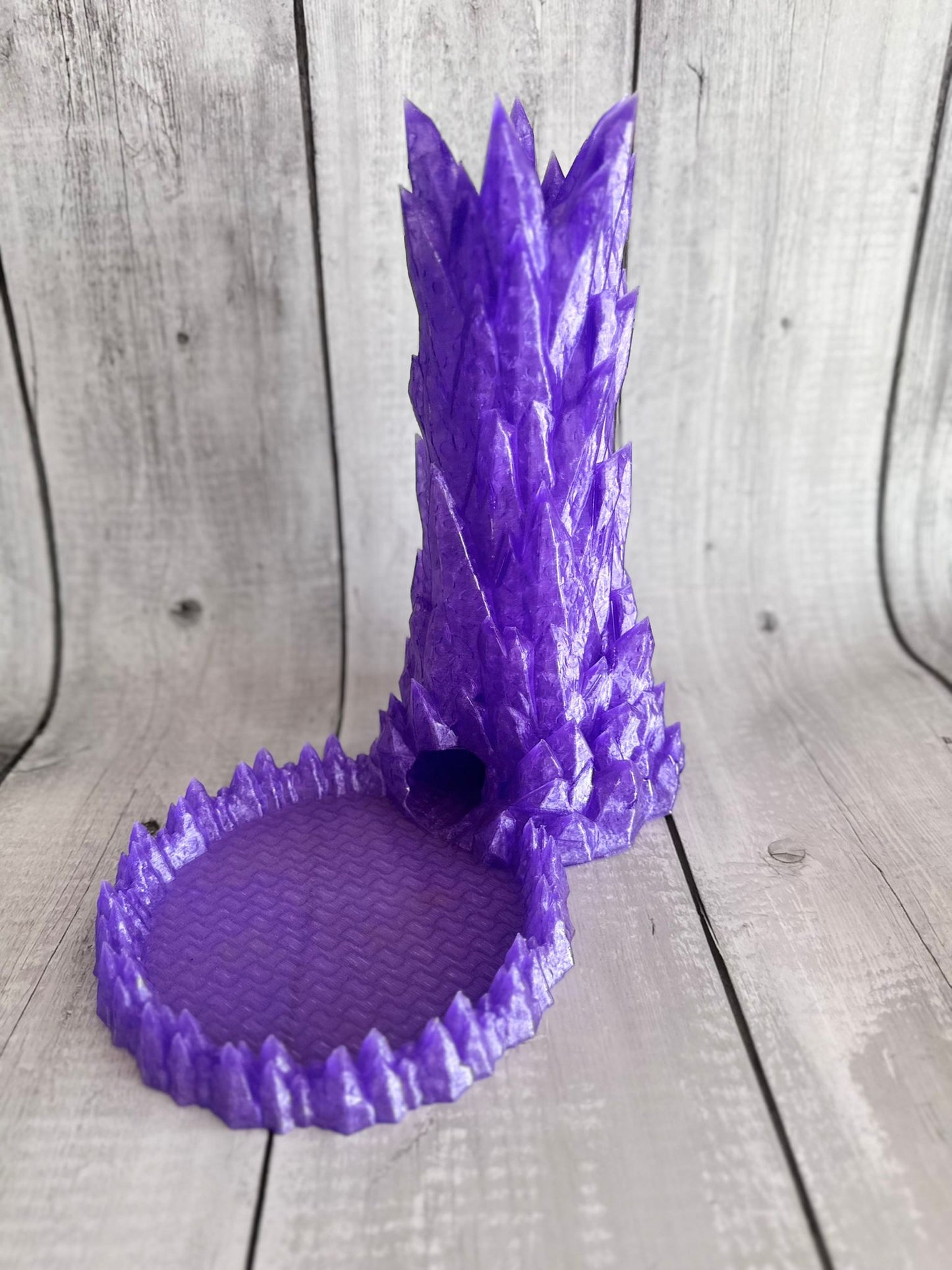 Crystal-Style 3D Printed Dice Tower – Silk PLA, Icy Effect, RPG & DnD Accessory